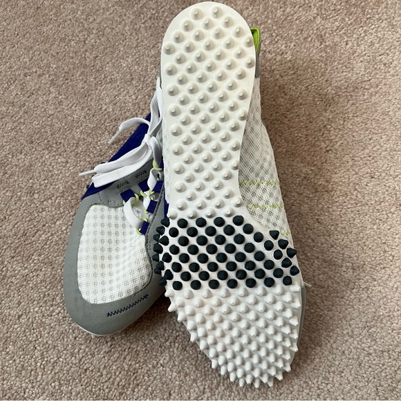 NWOT Puma Sneakers - Picture 5 of 5